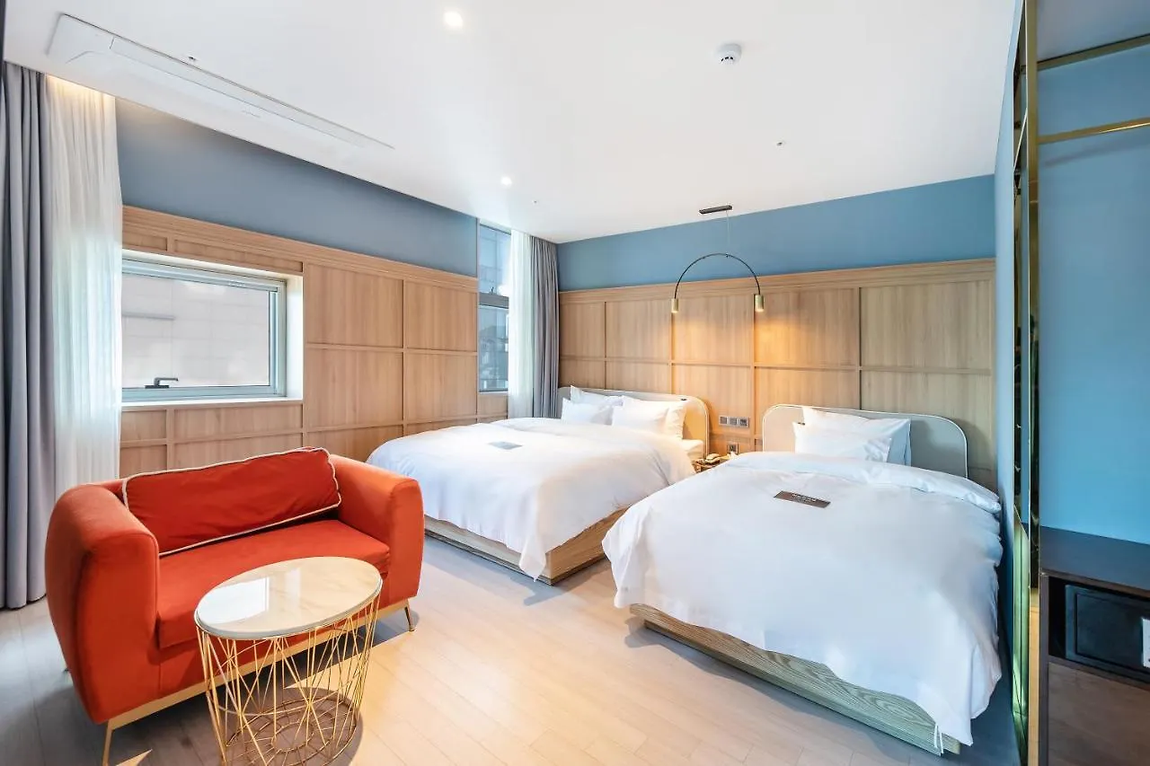 Hotel H Avenue Gwanganri Beach Busan