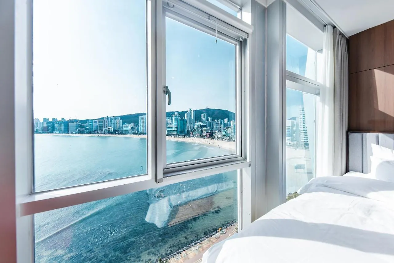H Avenue Gwanganri Beach Busan