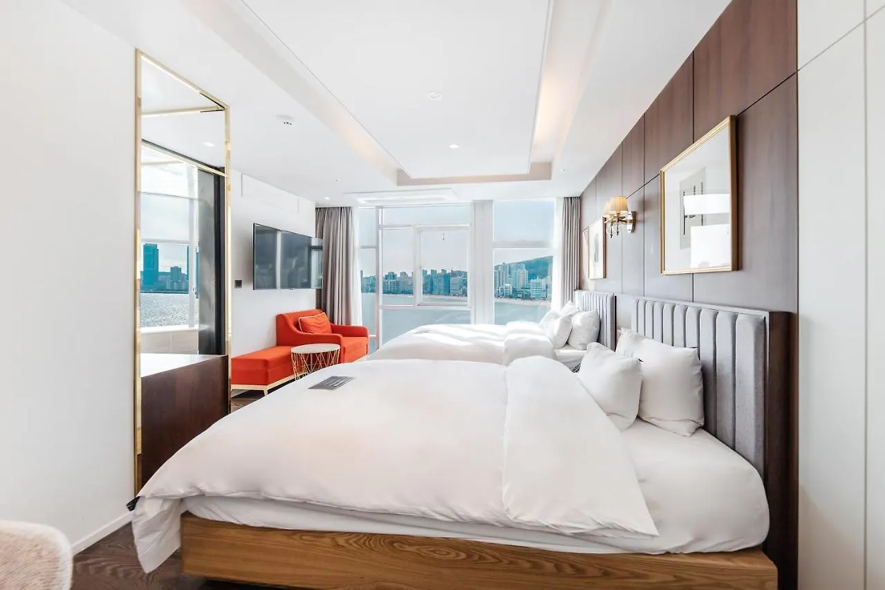 Отель H Avenue Gwanganri Beach Пусан