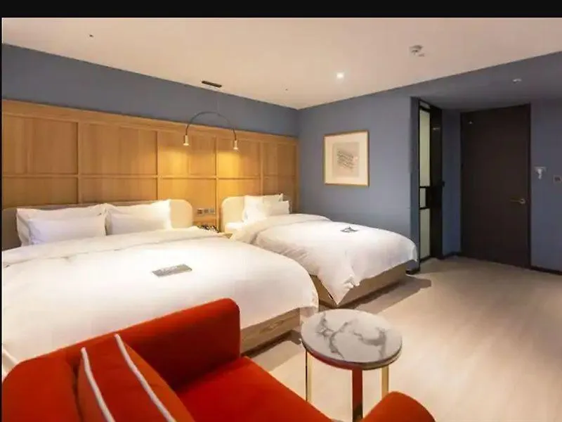 H Avenue Gwanganri Beach Busan