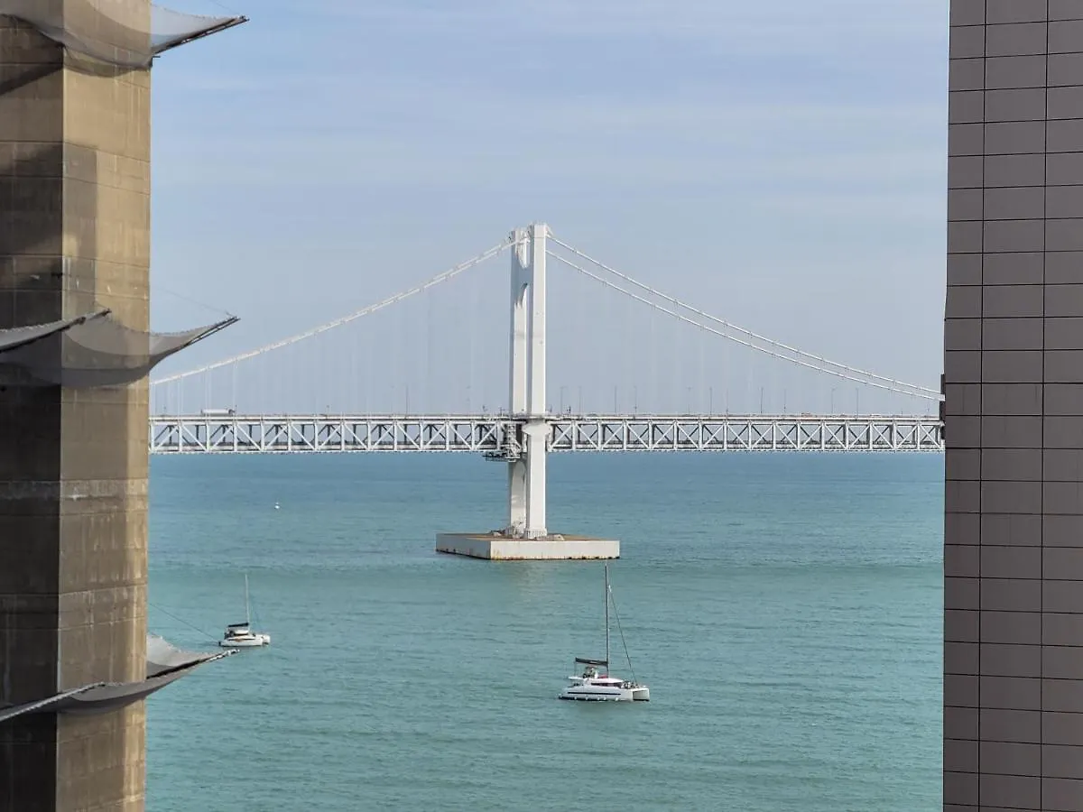 Отель H Avenue Gwanganri Beach Пусан