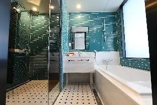 H Avenue Gwanganri Beach Busan Zuid-Korea