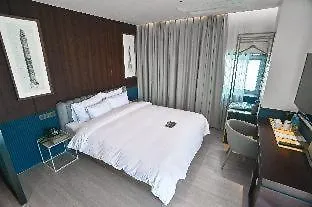 H Avenue Gwanganri Beach Busan Zuid-Korea