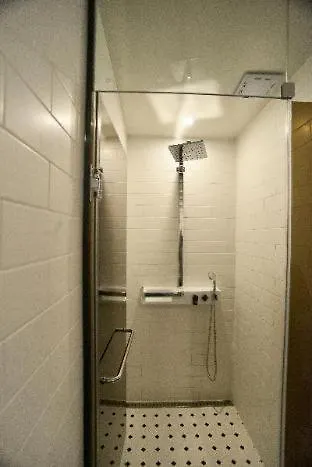 H Avenue Gwanganri Beach Busan 2*,  Zuid-Korea