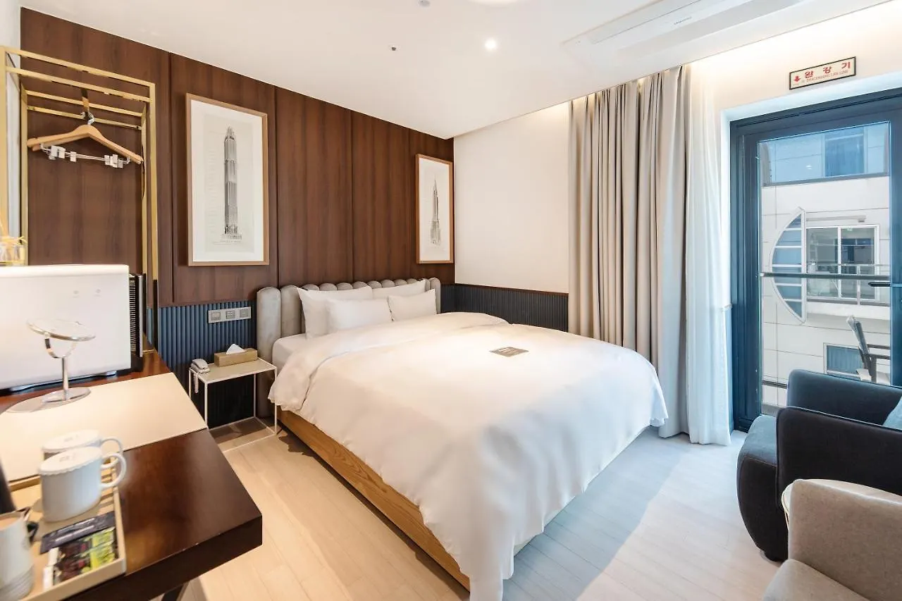 H Avenue Gwanganri Beach Пусан 2*,  Южная Корея