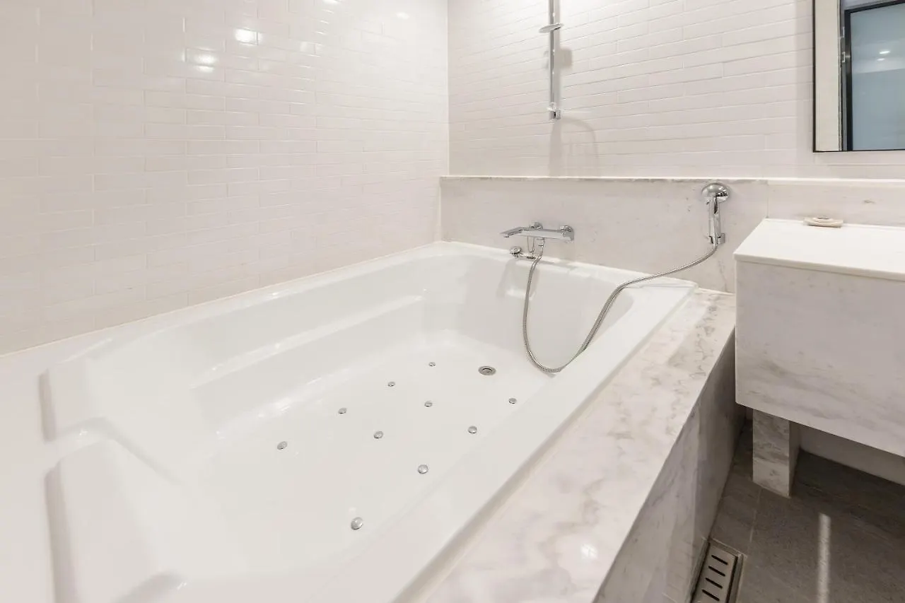 ** Hotel H Avenue Gwanganri Beach Busan Zuid-Korea